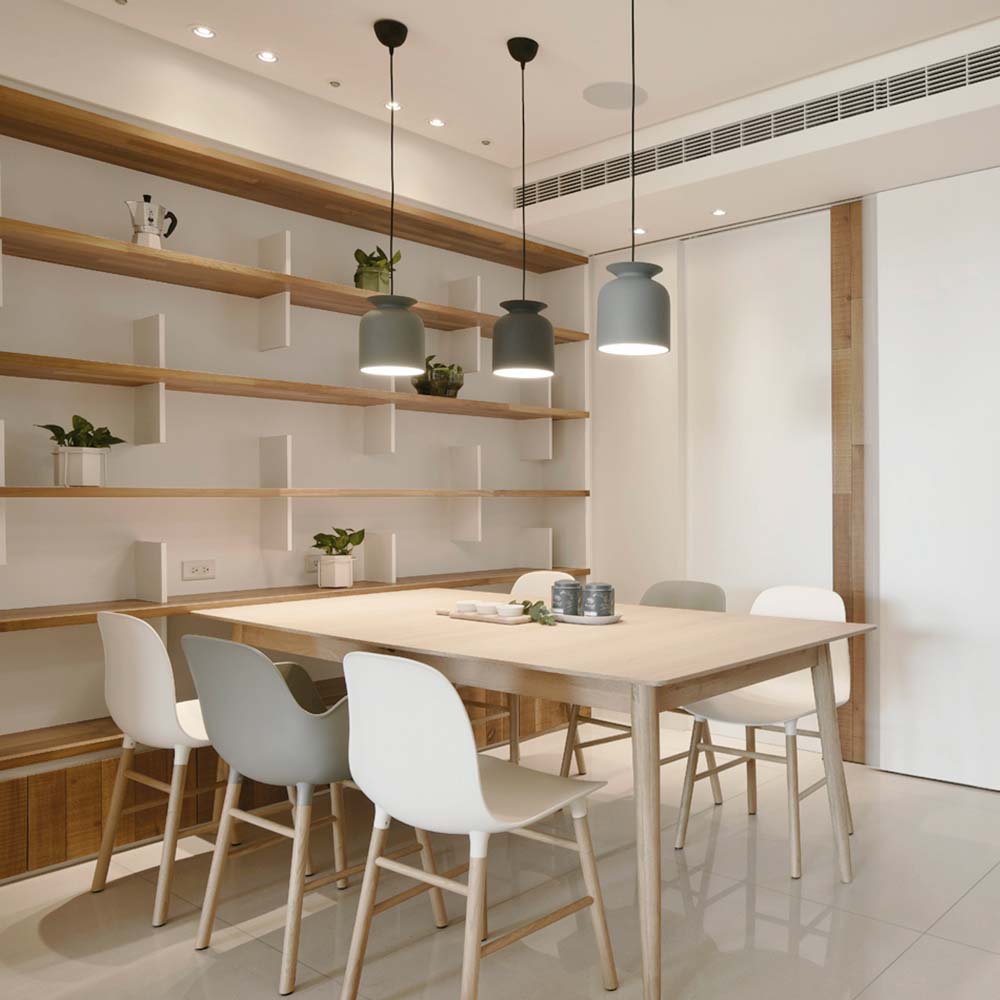 L-House